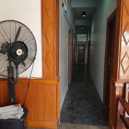 Shwe Eain Si Guest House - Burmese Only Myeik Eksteriør billede