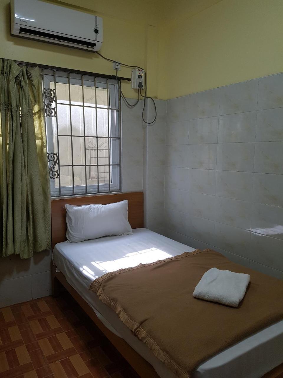 Shwe Eain Si Guest House - Burmese Only Myeik Eksteriør billede