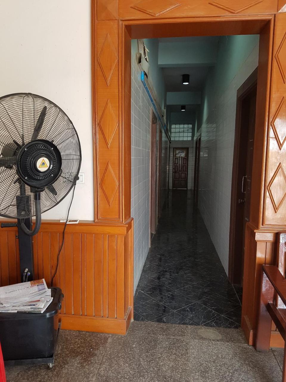 Shwe Eain Si Guest House - Burmese Only Myeik Eksteriør billede